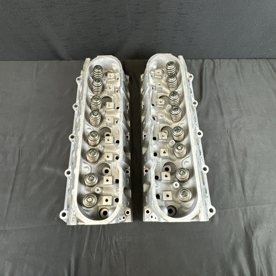 GM Chevrolet 4.8 or 5.3 #862 LS Cylinder heads (NO CORE) Pair OEM