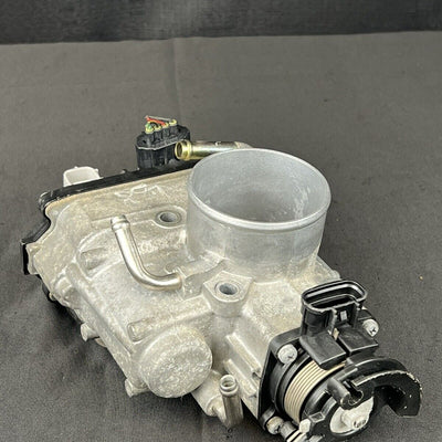 Toyota Tacoma 3.4l Throttle Body Assembly Oem 22030-62020 2001-2004