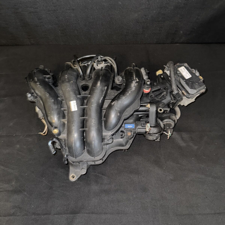 Mazda 3 Intake Manifold/Throttle Body 2.3L OEM (L37313100E) (2004-2009)