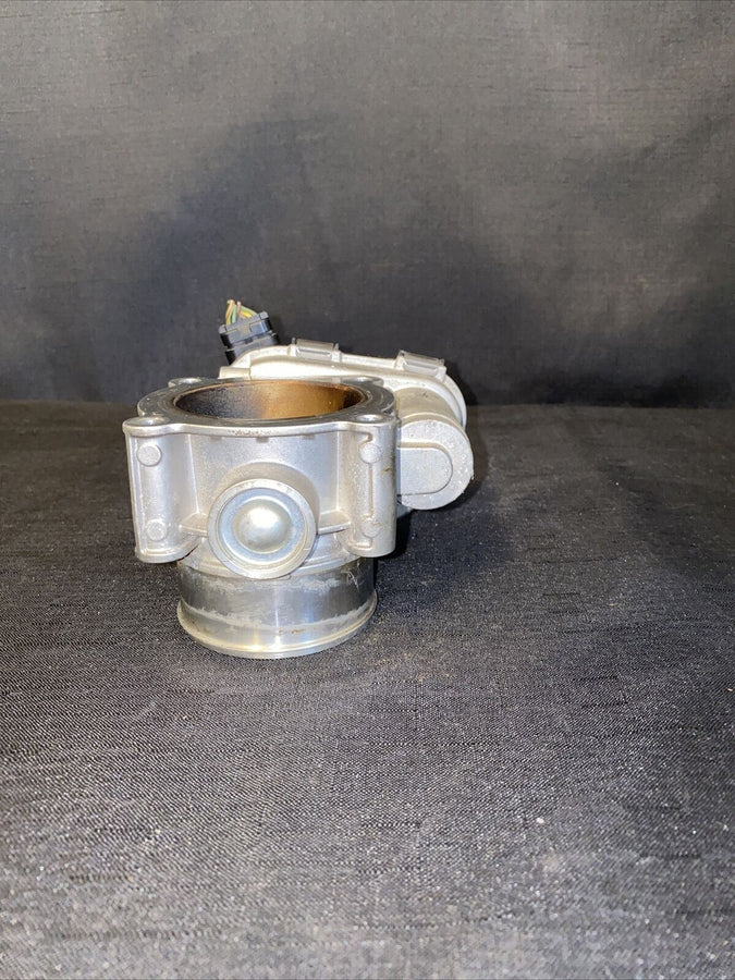 FORD FOCUS THROTTLE BODY 2.0L  OEM (GB8E-9F991-BC) (2012-2018)