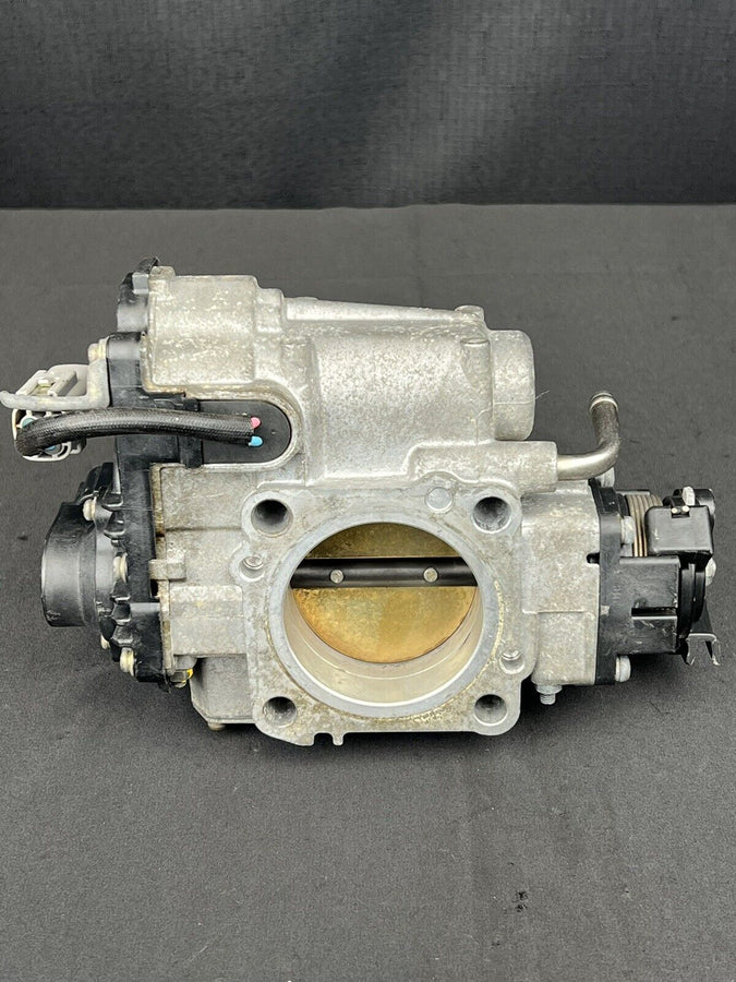 Toyota Tacoma 3.4l Throttle Body Assembly Oem 22030-62020 2001-2004