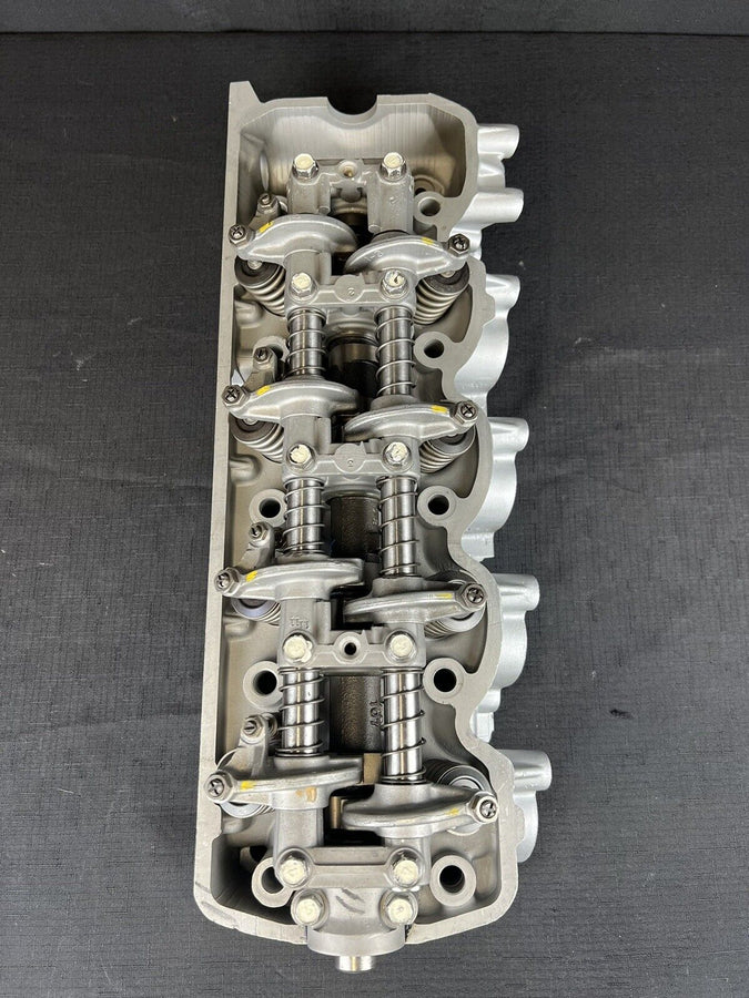 Mitsubishi/Clark 4G54 Forklift Cylinder Head w/ valves springs Complete CL909852