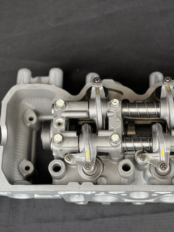 Mitsubishi/Clark 4G54 Forklift Cylinder Head w/ valves springs Complete CL909852