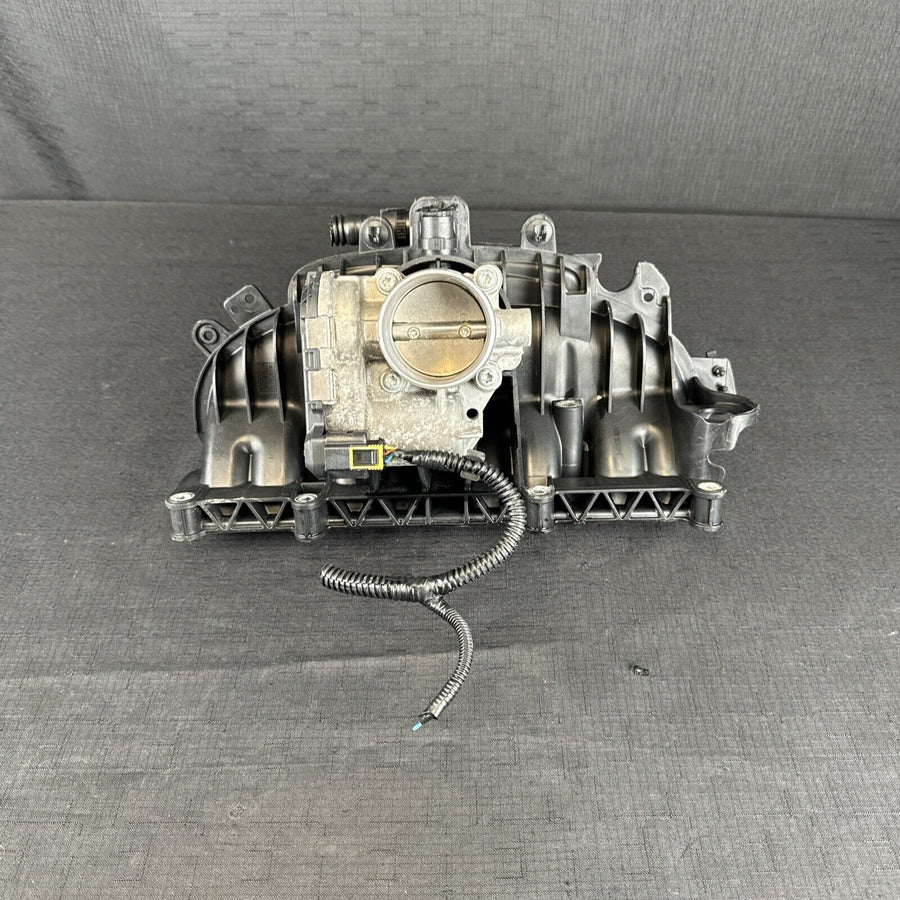 FORD ESCAPE AWD 1.6 Turbo Ecoboost Engine Intake Manifold OEM 2013-2016
