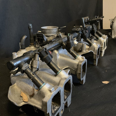 Jeep 4.0L Intake Manifold Assembly 04854036AB 1996-2006