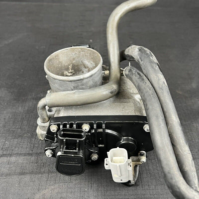 Toyota Tacoma 3.4l Throttle Body Assembly Oem 22030-62020 2001-2004