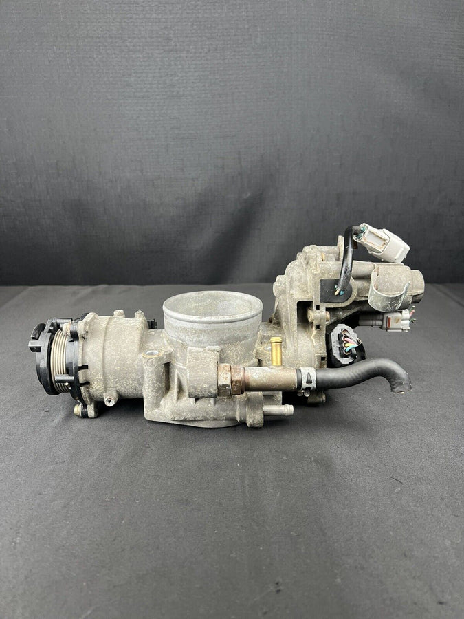 Toyota Landcruiser Throttle Body Assembly 4.7L 22030-50142 1998-2002