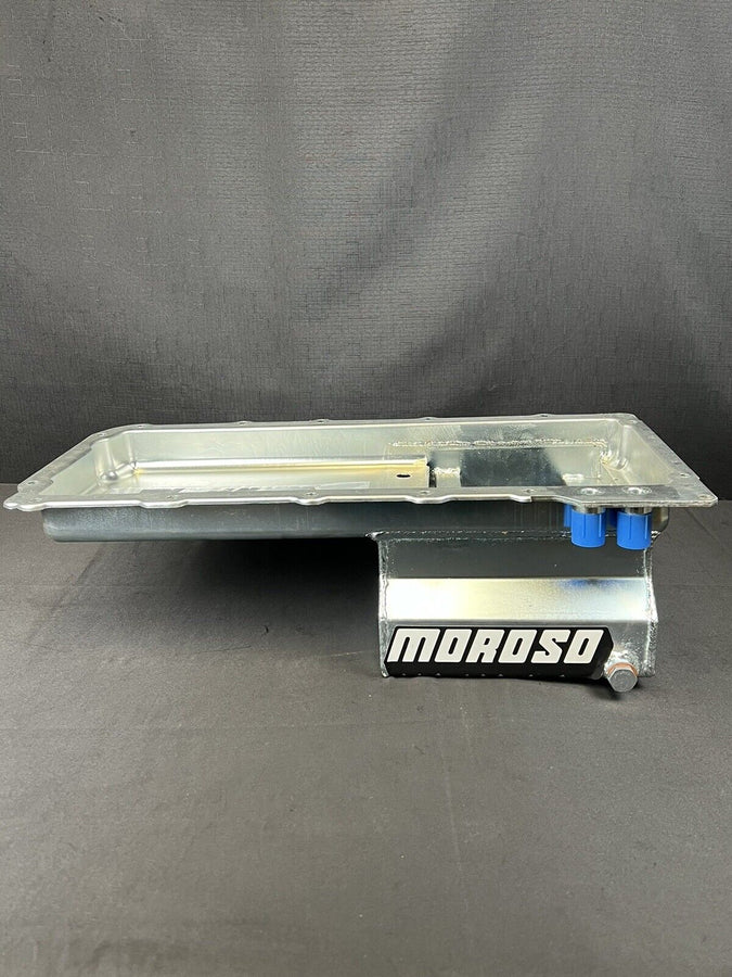 Moroso 20140 LS Swap (w/Rear Sump + Two -10An Fittings)  7qt