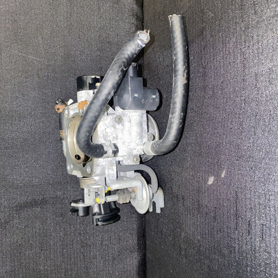 Toyota Tacoma 2.7L-2.4L Throttle Body 2000-2004 (22210-75250)