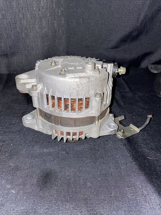 Nissan Rogue Alternator 2.5L 2008-2012 OE