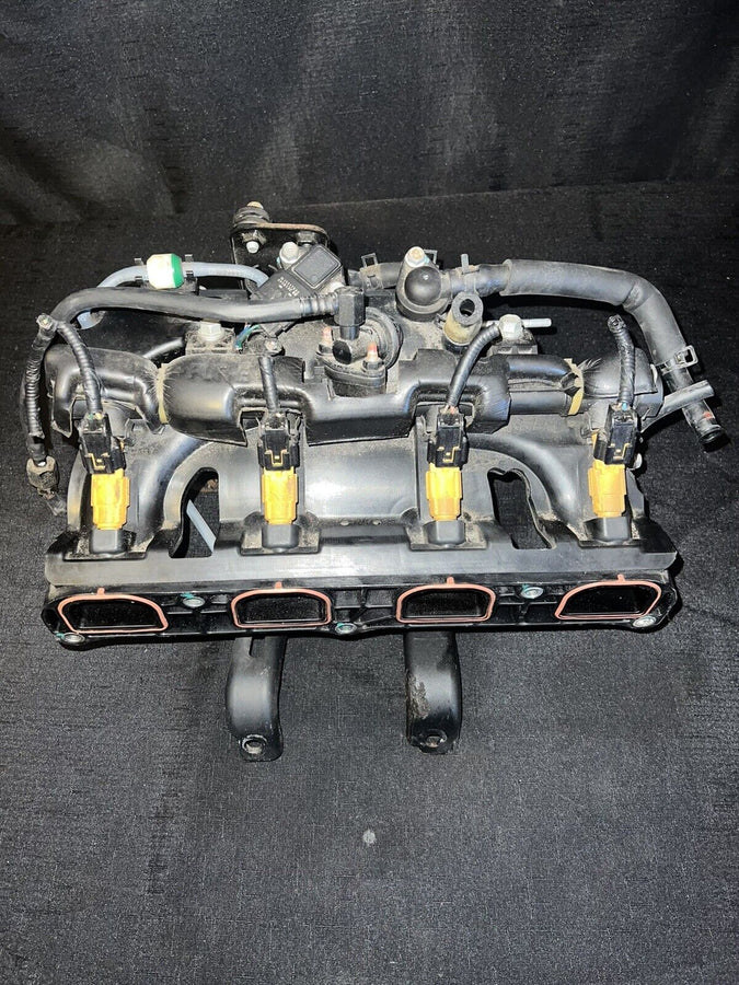 Hyundai Genesis Coupe A/T 2.0L Intake Manifold Plastic OEM 2013-2014