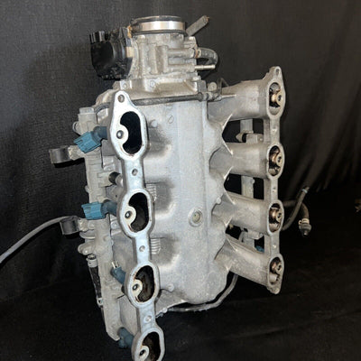 Toyota 4 runner 4.7L Intake Manifold W Throttle Body Fuel Rail 02-05