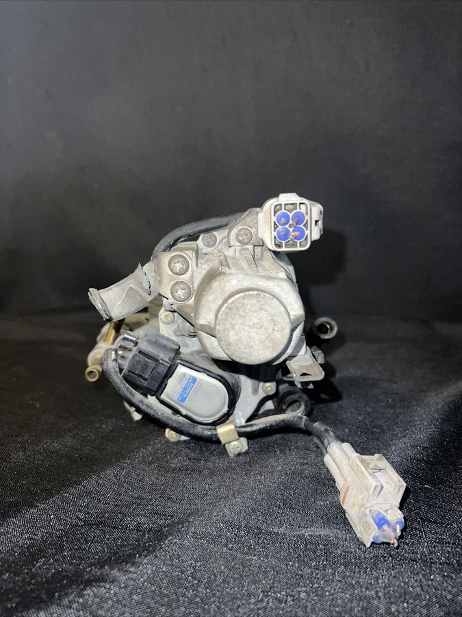 Toyota Lancruiser Throttle Body Assembly 4.7L w/motor 22030-50142 OEM 1998-2002