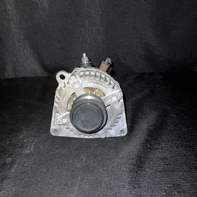 GMC Yukon Alternator 5.3L V8 (84143543) OEM 2015-2020