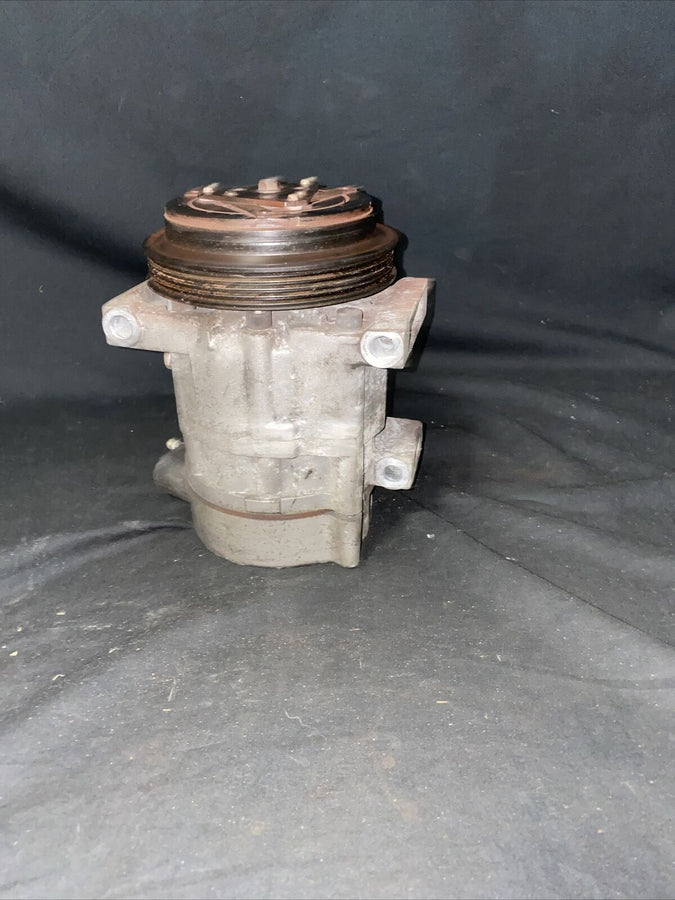 INFINITI G35 AC Compressor 3.5L 2006 OEM