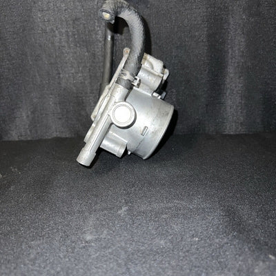 Mazda 3 Throttle Body 2.0L OEM (L3R4-13-640) ( 2006-2013)