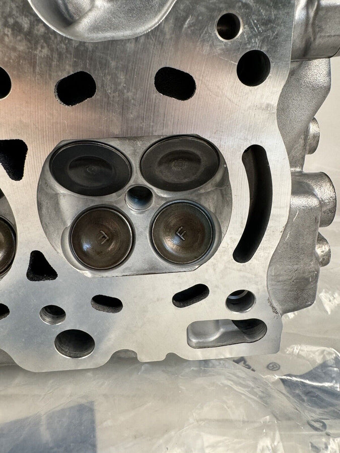 Honda Acura GSR HEAD VTEC DOHC Cylinder Head P72-2 OEM B18C1 1994-2001