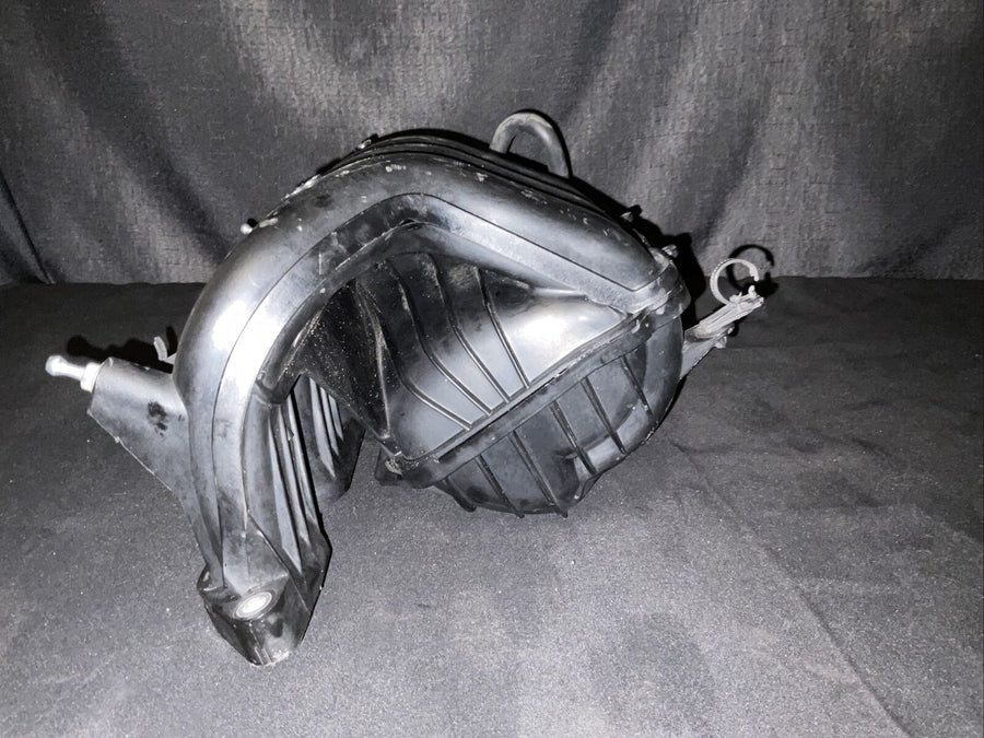 Toyota Corolla Manifold Assembly/Throttle Body 1.8L OEM (17120-0T012)(2009-2019)