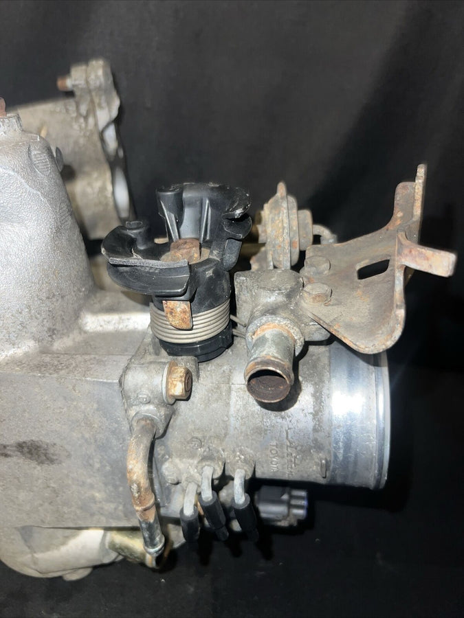 Toyota 4 Runner Throttle Body 2.7L & 2.4L W Throttle Body 00-04 (22210-75250) AT