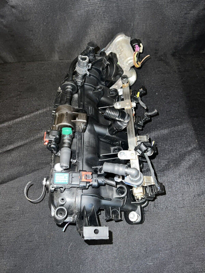 Buick Encore Intake Manifold Complete 55581014 Oem  2013-2018