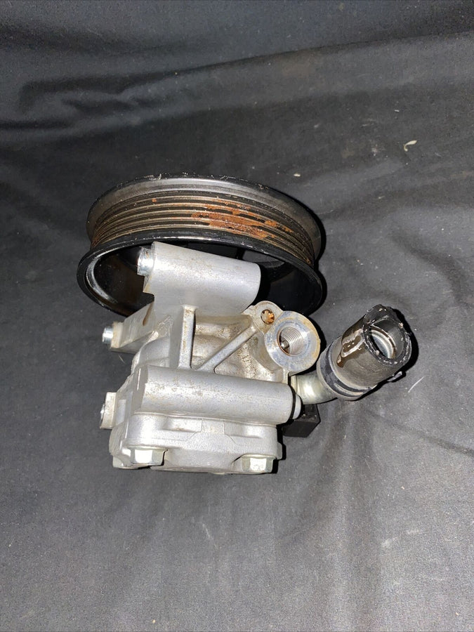 Ford power steering pump OEM ( 6x27019) (FOMOCO)