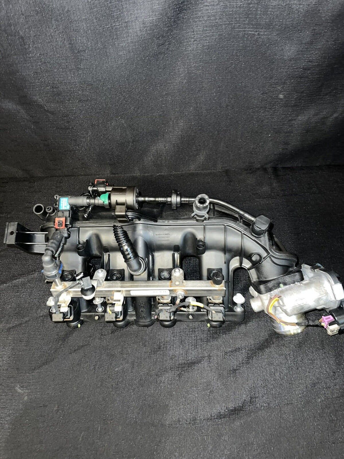 Buick Encore Intake Manifold Complete 55581014 Oem  2013-2018