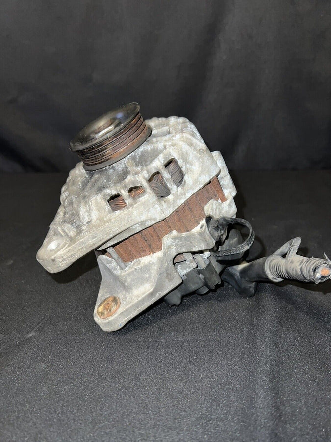 Hyundai Elantra Alternator 2.0L OEM (37300-23650) (2007-2012)