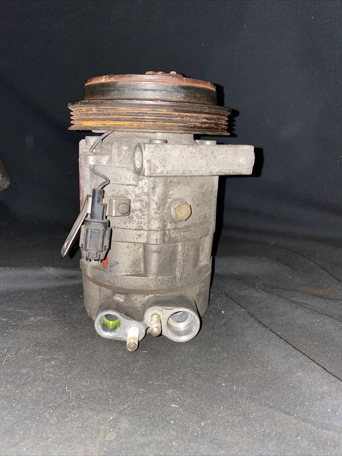 INFINITI G35 AC Compressor 3.5L 2006 OEM