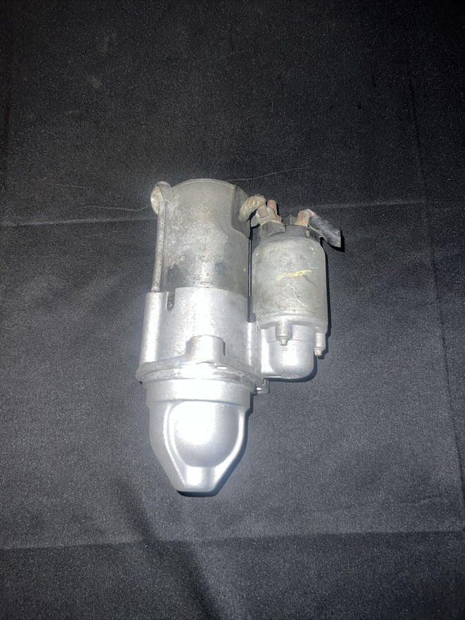 Saturn Vue Starter Motor 2.2L OEM (89018113) (06-07)