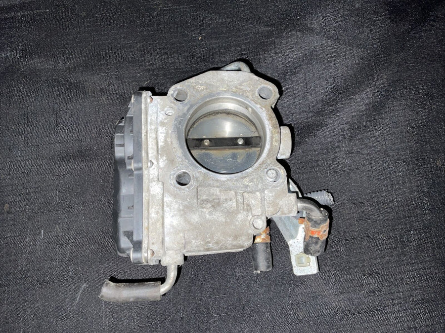Toyota Camry 2.4L 2007-2010 Throttle Body Assembly OEM 22030-0H030