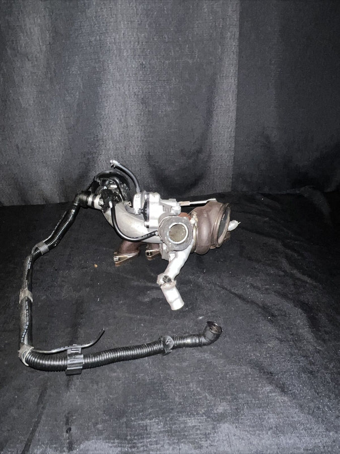 Chevrolet Cruz Garrett Turbocharger w/ Manifold 55565353 Trax Sonic (11-19)OEM