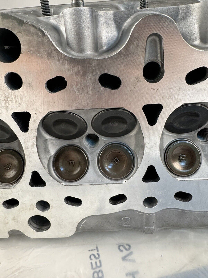 Honda Acura GSR HEAD VTEC DOHC Cylinder Head P72-2 OEM B18C1 1994-2001