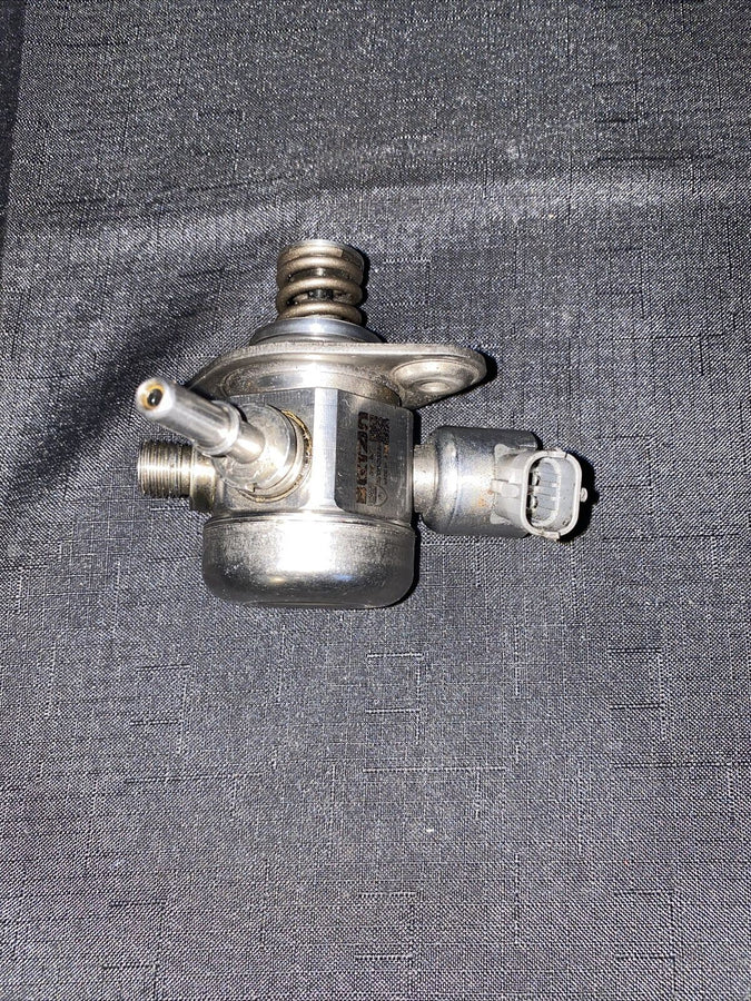 Hyundai Sante Fe Sport 2.4L Mechanical Fuel Pump OE 2014-2016
