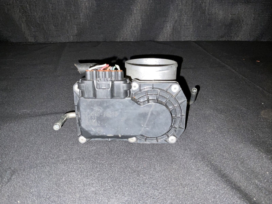 Toyota RAV4 Throttle Body Assembly W/Motor 2.4L OEM  (22030-28070) (2006-2009)