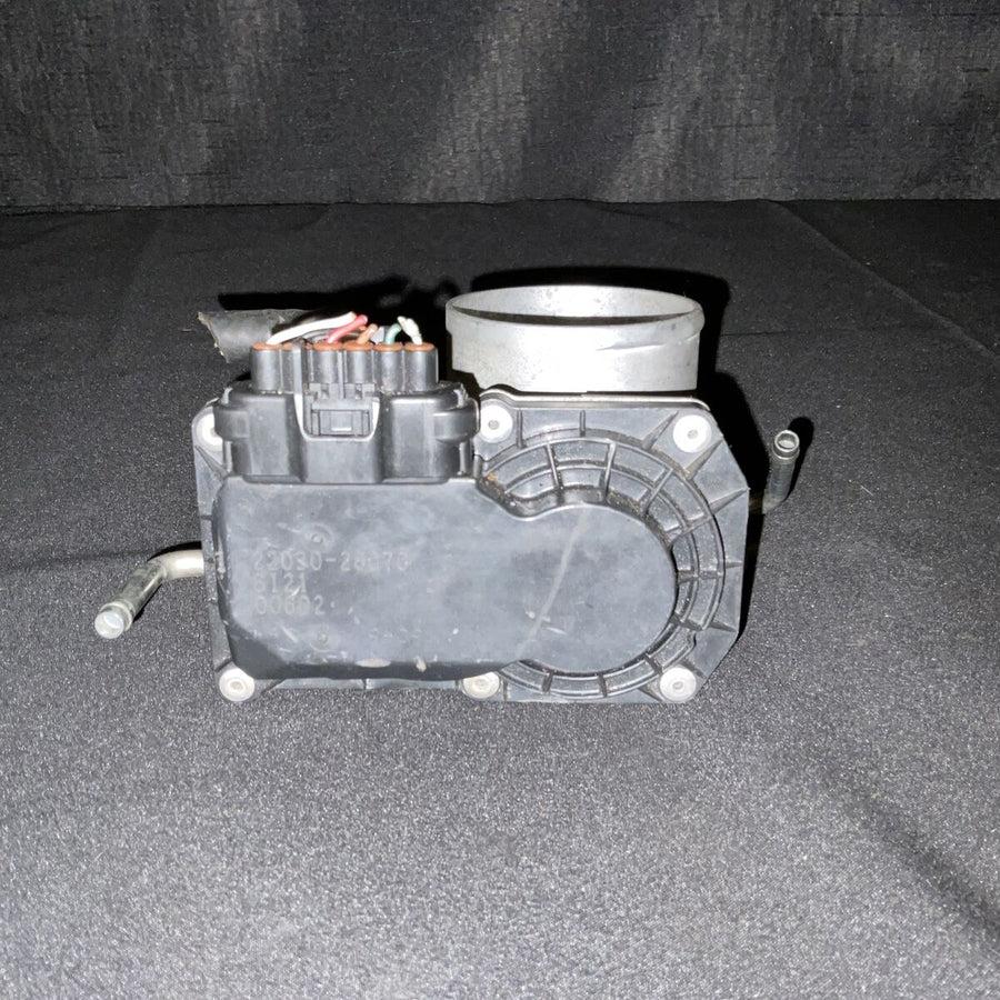 Toyota RAV4 Throttle Body Assembly W/Motor 2.4L OEM  (22030-28070) (2006-2009)