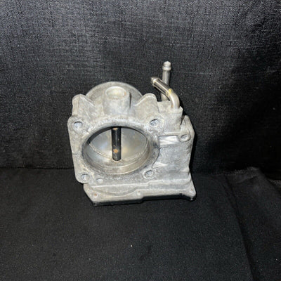 Toyota Tacoma Fuel Injection Throttle Body 2.7L OEM (22030-75020) (2005-2016)