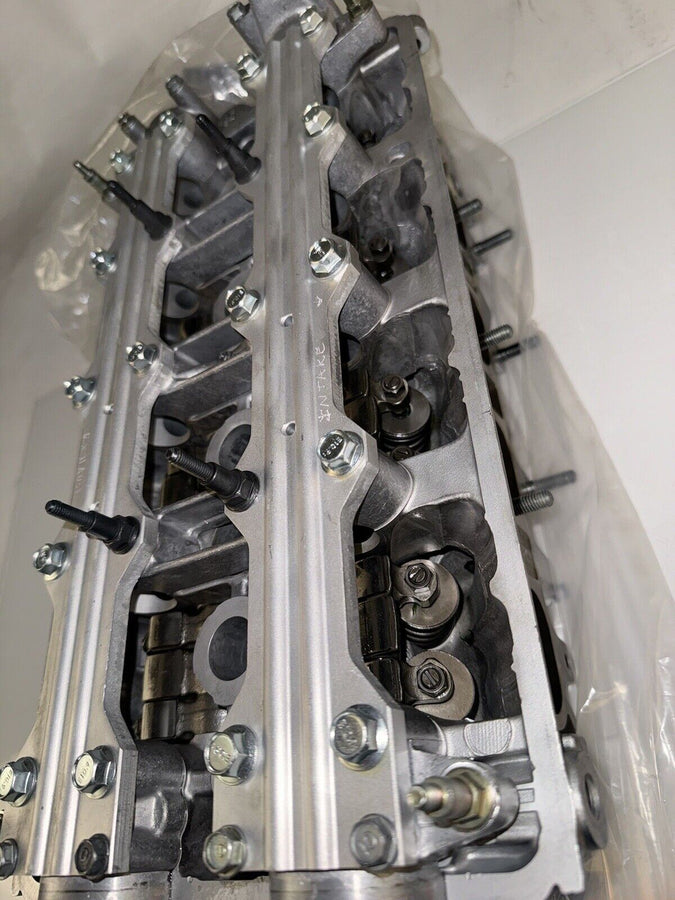Honda Acura GSR HEAD VTEC DOHC Cylinder Head P72-2 OEM B18C1 1994-2001