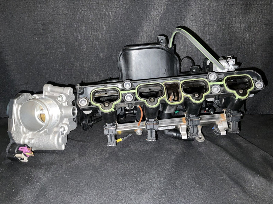 Chevy Cruze  Intake Manifold 1.4L OEM (55581014) (2011-2015)