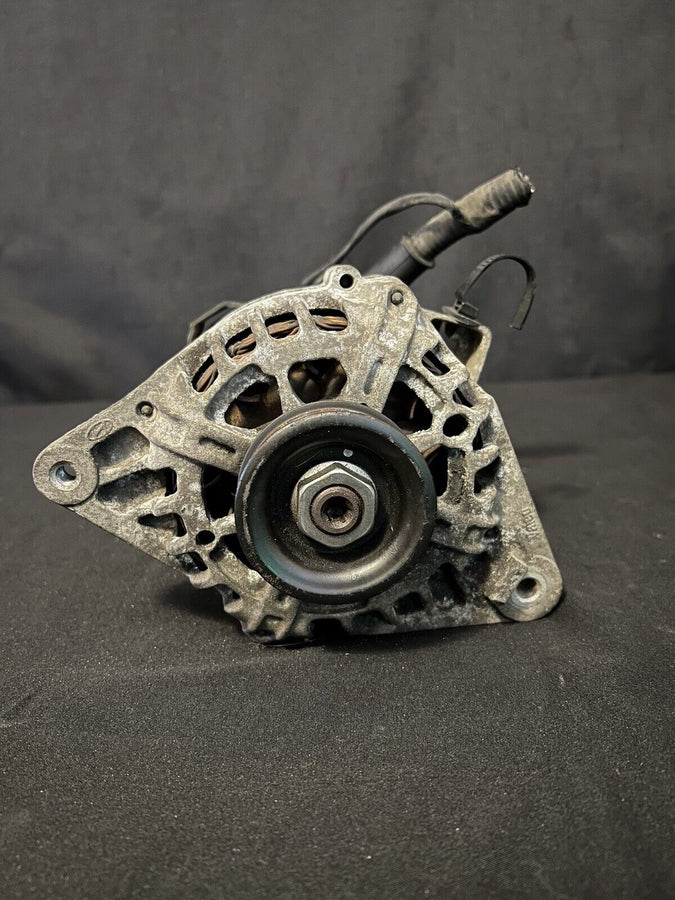 Hyundai Elantra Alternator 2.0L OEM (37300-23650) (2007-2012)