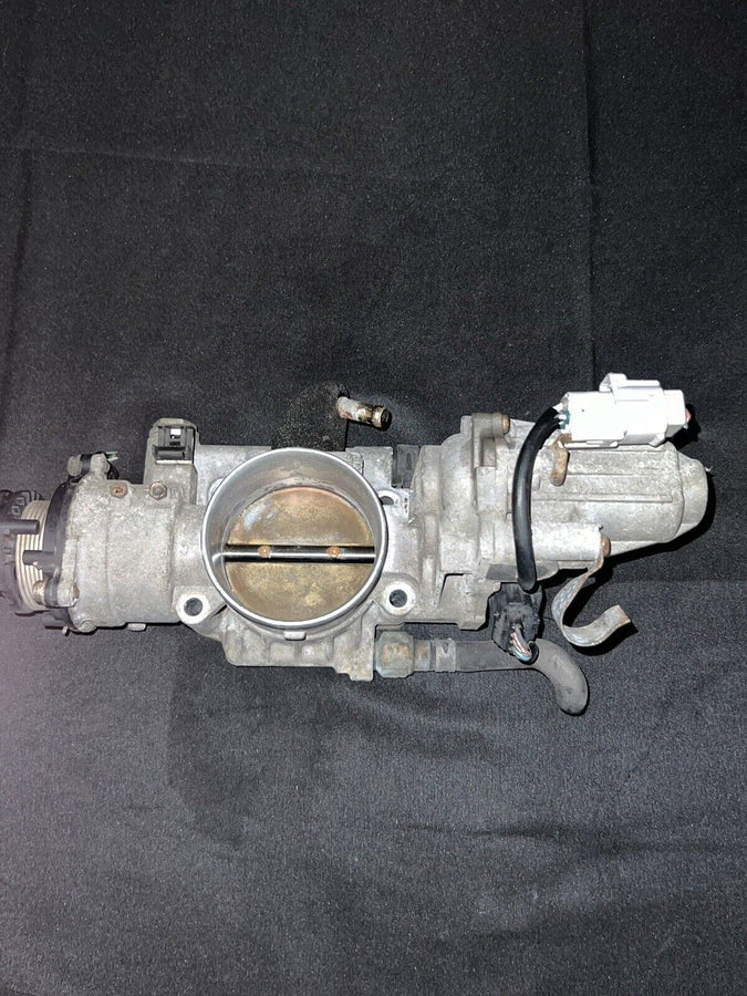 Lexus LX470Throttle Body Assembly 4.7L w/motor OEM 22030-50142 1998-2002