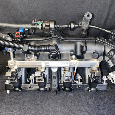 Chevy Sonic Intake Manifold Complete 55581014 Oem  2013-2018