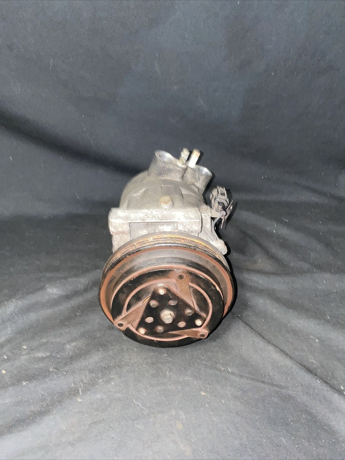INFINITI G35 AC Compressor 3.5L 2006 OEM