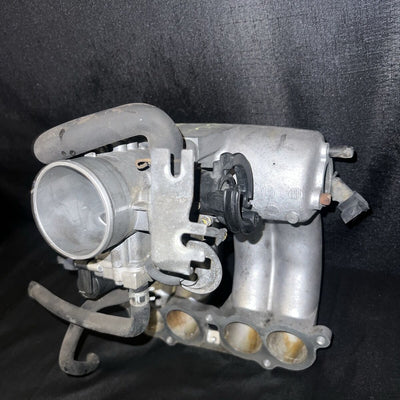 Toyota Tacoma Throttle Body 2.7L & 2.4L  00-04 (22210-75250) AT OE