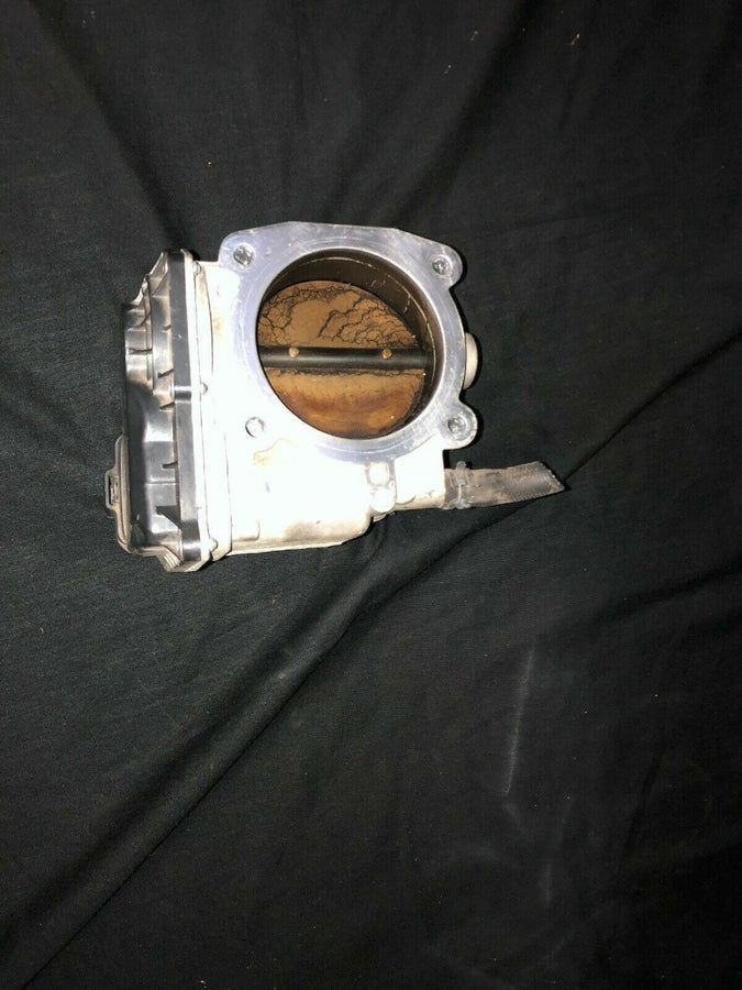 Toyota Tundra Throttle Body 4.7L V8 2UZFE 2UZ (22030-50200) OEM 2004-2009