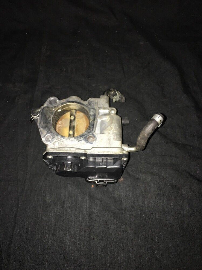Toyota Highlander Throttle Body 22030-28060 Oem 2004-2007