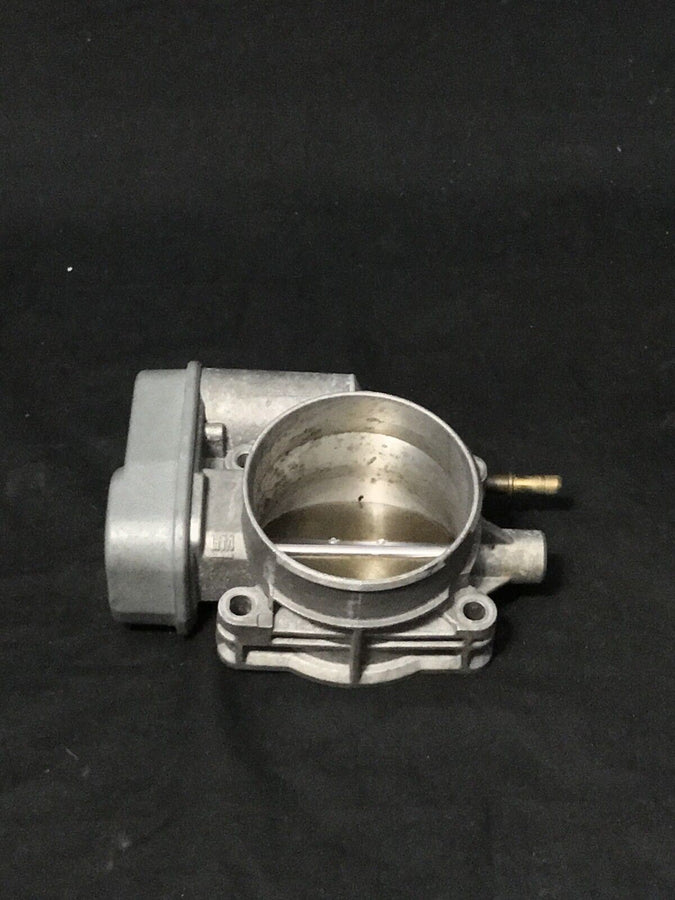 Chevrolet Trailblazer 4.2L Throttle Body  2003-2007