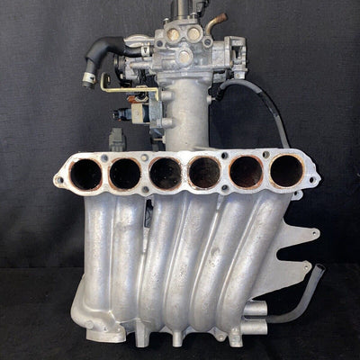 Mitsubishi Montero Intake Manifold w/Throttle Body 3.0L 1997-2003