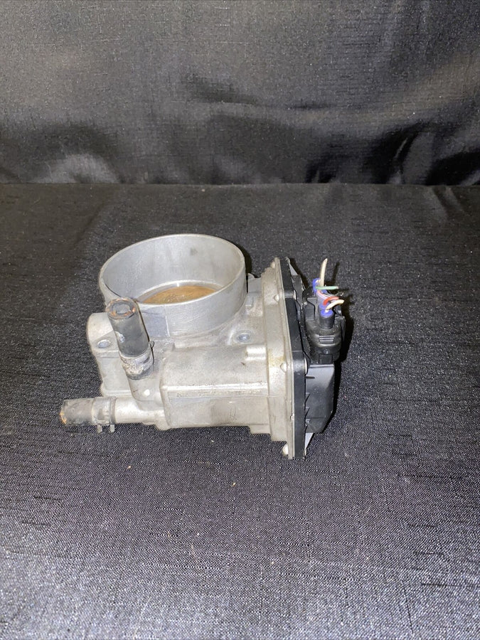Toyota Tundra Sequoia 4.7L 2UZFE Throttle Body Assy OEM 22030-0F010 (04-10) OEM