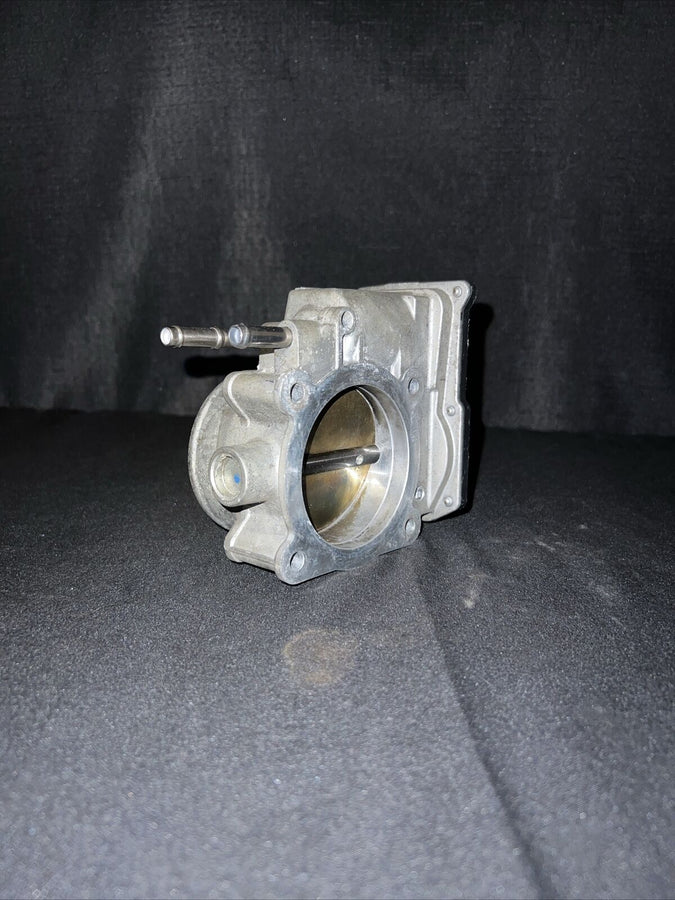 Toyota Avalon Throttle Body Assembly W/Motor 3.5L OEM (22030-0P050) (2006-2018)