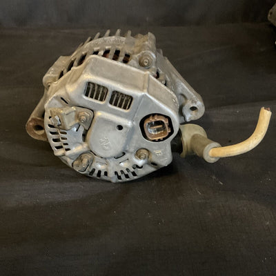 OEM Honda alternator - 102211-1810 off 2001 CRV CR-V 2.0l Engine B20